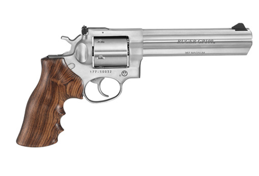 Ruger GP100 Series f/STAINLESS STEEL ONLY Black Walnut Checkerd Pistol Grips NEW Ruger GP100 Series f/STAINLESS STEEL ONLY Black Walnut Checkerd Pistol Grips NEW