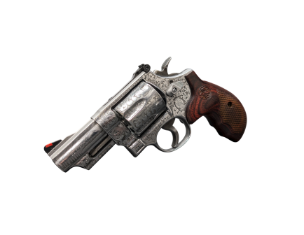 Smith & Wesson Model 629 Deluxe STS Limited Edition Engraved Alaskan Grizzly 44Mag 3" 6rd, Stainless/Wood